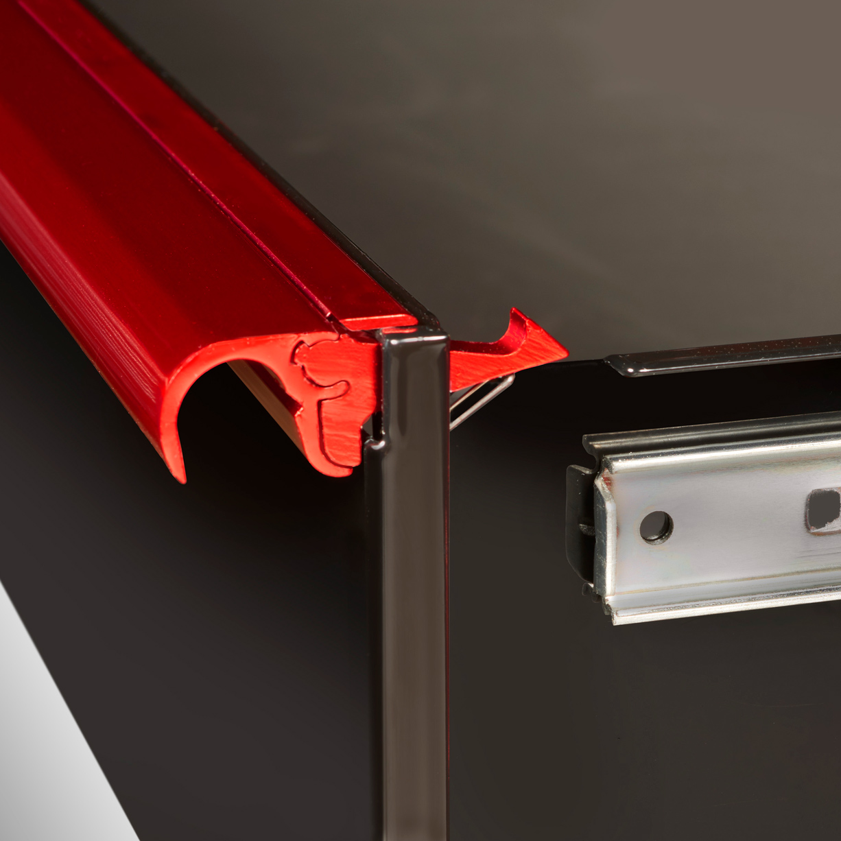 used toolboxGEARWRENCH GW Series 55x 25 12 Drawers Roller Cabinet by Extreme Tools