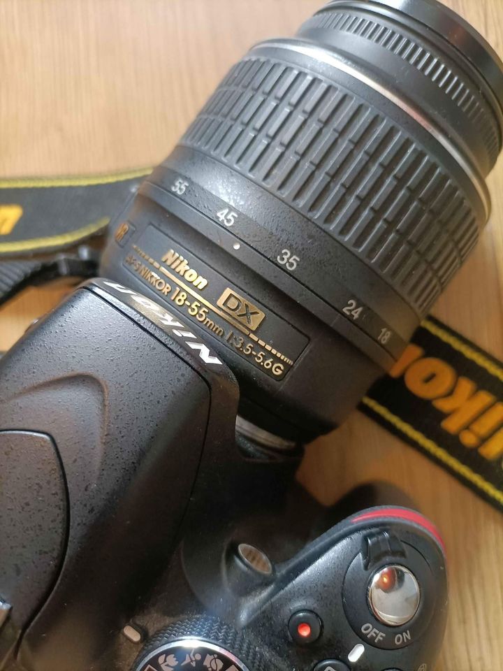 nikon d3200 18-55 Kit Camera Bundle With Memory Card And Bag